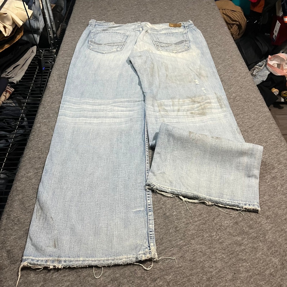 BKE Marshall Relaxed Fit Distressed Light Wash Denim Jeans 38x34 Mens